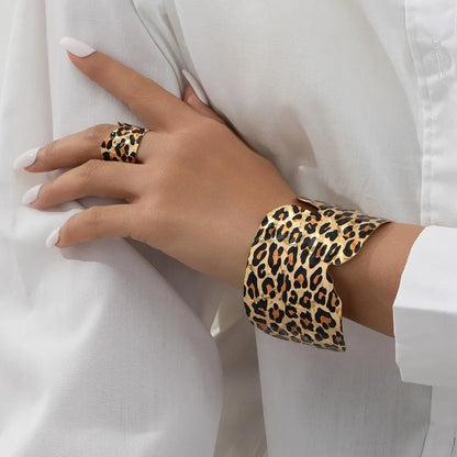 bracelet ring two-piece set for women Personality exaggerated leopard print geometric irregular female fashion jewelry BS027