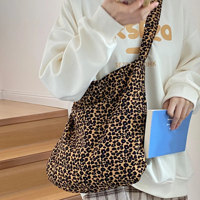 Female Leopard Print Messenger Bag Modern Shoulder Canvas Bag Student Diagonal Large Capacity Straddle Bag