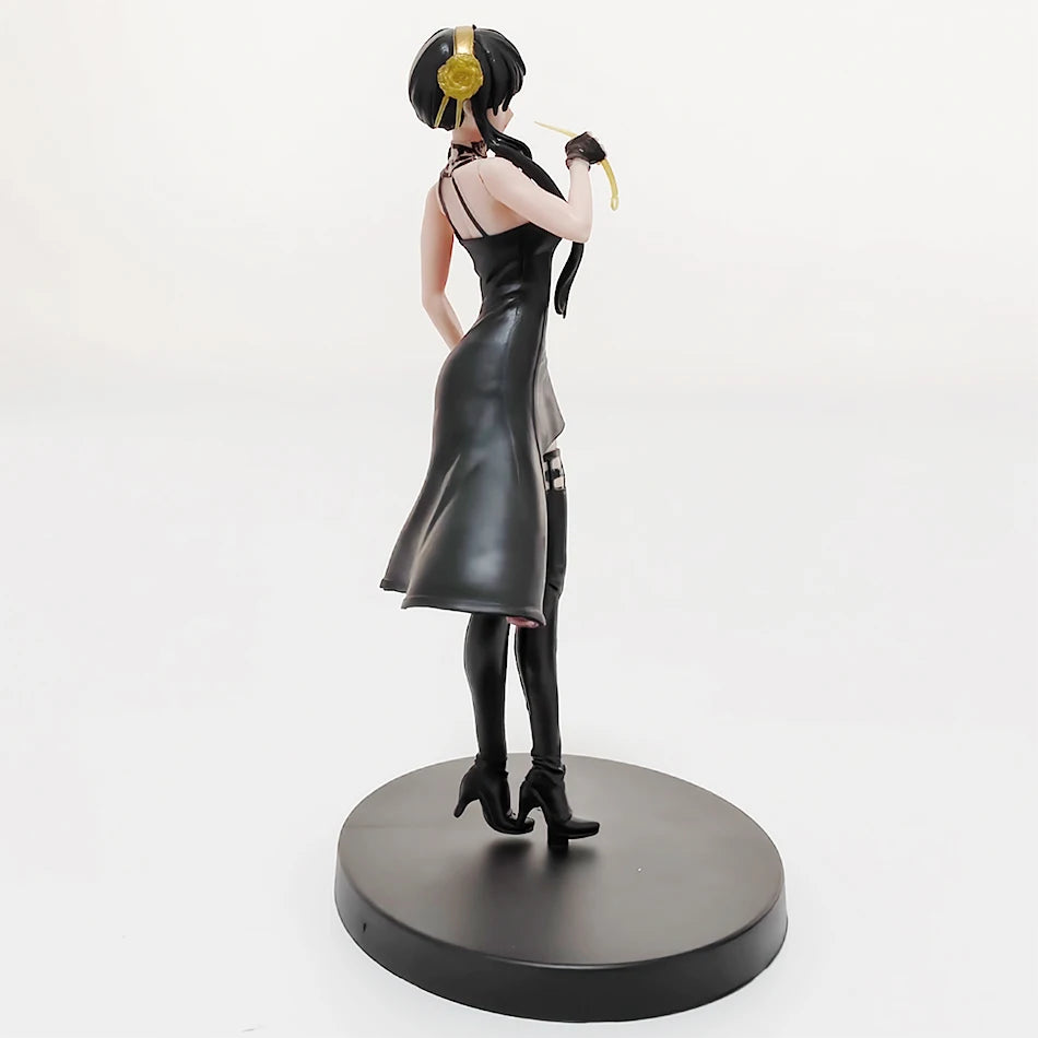 SPY×FAMILY 16CM Anime Figure Kawai Anya Forger Yor Forger Action Figures Standing Figurine Collectible Model Doll Toys