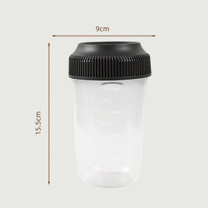 Microwave Safe Plastic Shaker Bottle with Scale 560ML Tumbler Leakproof Coffee Mixing Bottle Smoothies