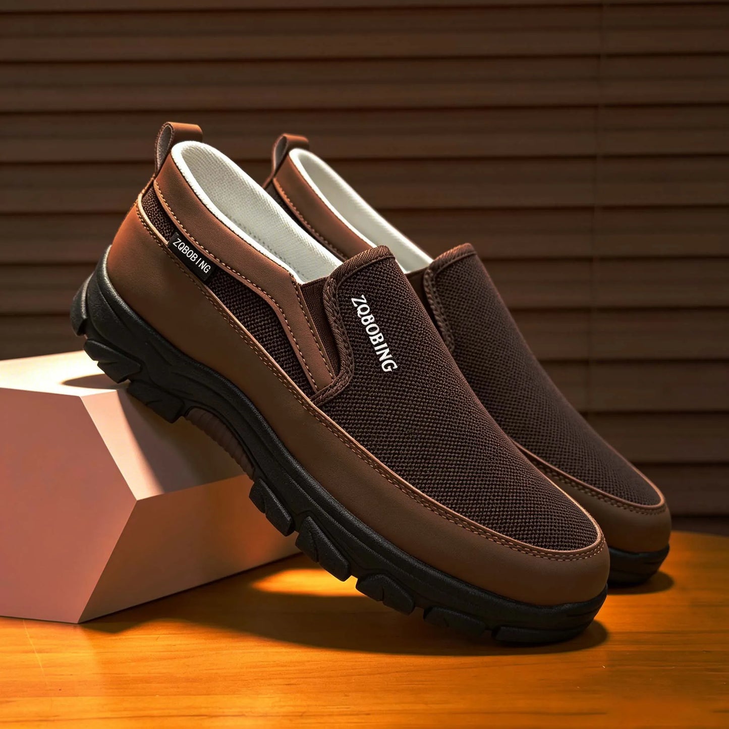 2026 New Men's Loafers Spring Large Size 39-48 Round-Toe Men's Moccasins Slip-On Mature Men's Shoes Simple Lightweight Casual Shoes