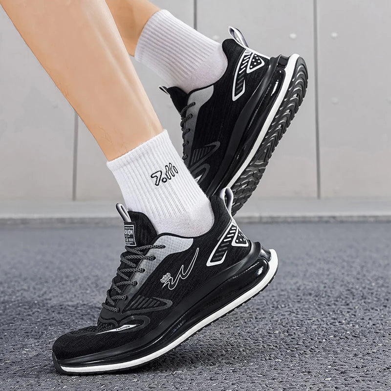 Men's breathable casual sneakers four seasons new soft sole non-slip lightweight racing outdoor running shoes speed sports shoes