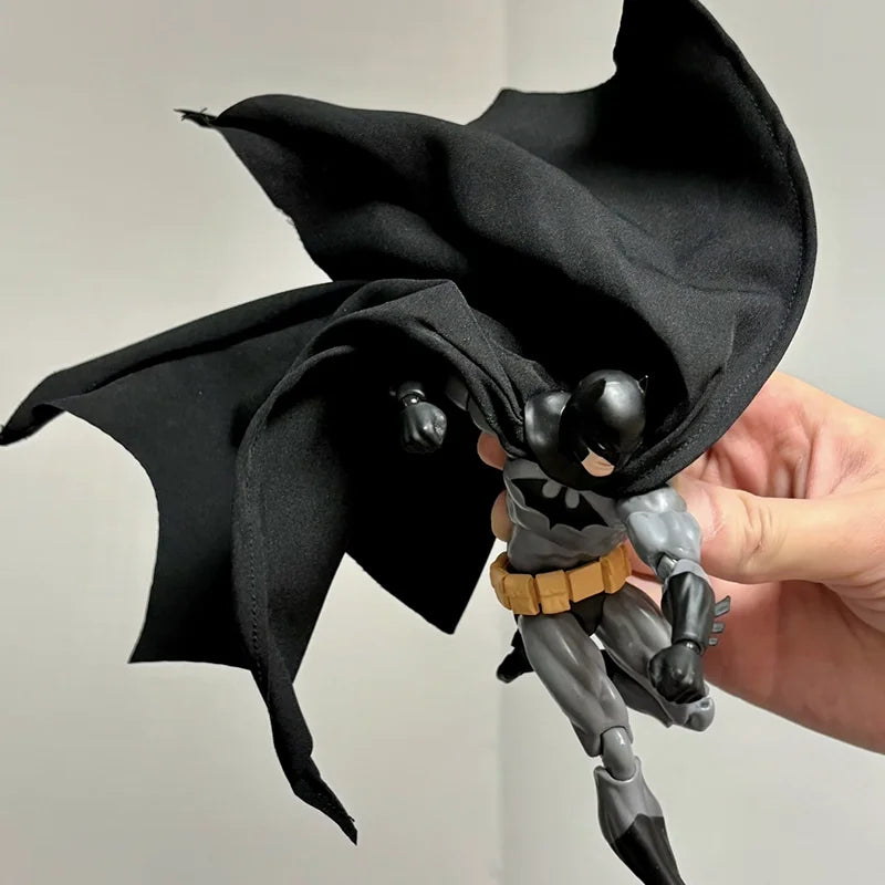Ct Toys Mafex 126 Batman Action Figures In Stock Justice League Hush Batman Figurine The Dark Knight Collection Toy Gift