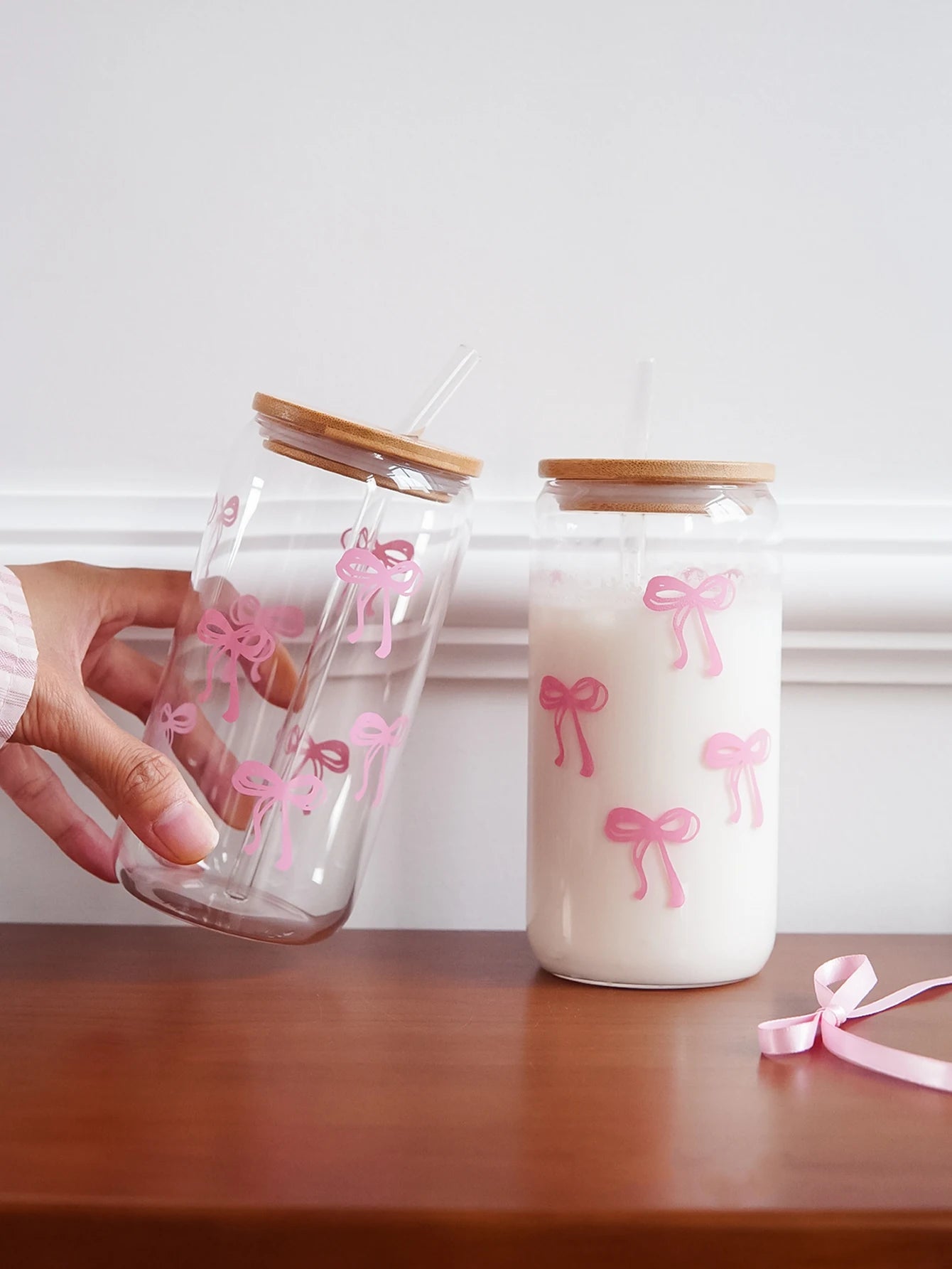 1/2/4/6Pcs Glass Cups with Bowknot Print, with Lid and Straw, Exquisite and High-End Bowknot Glass Cups, Suitable for Home Decoration, Daily Household Drinking Cups, Outdoor Picnic Cups, Party Cups, Breakfast Milk Cups, Gift-