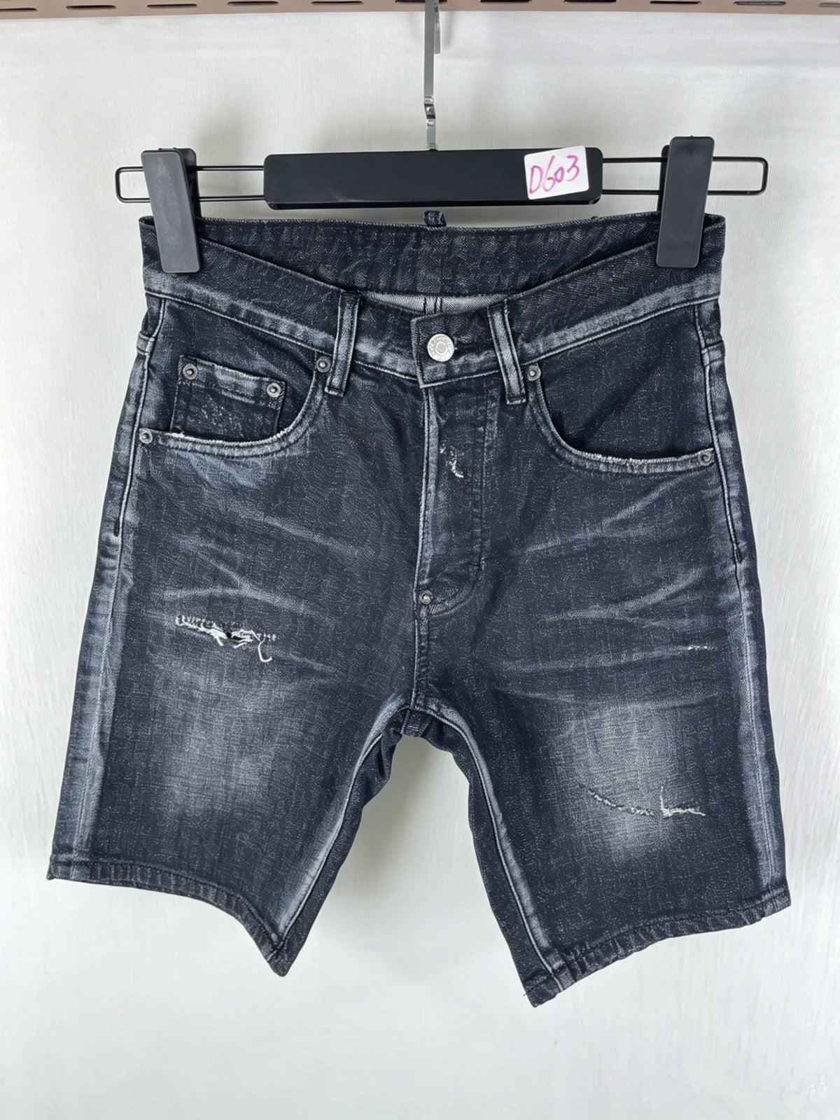3006 Summer New Men's Jeans Washed Ripped Patch Paint Slim-fit Micro-elastic Denim Shorts Men's Black