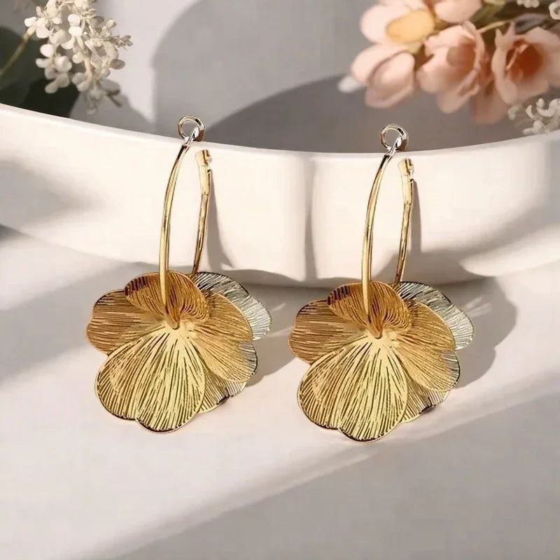 Stainless Steel Golden Double-Layer Hollow Flower Hoop Earring for Women Vintage Flower Earrings for Daily Wear Jewelry Gifts