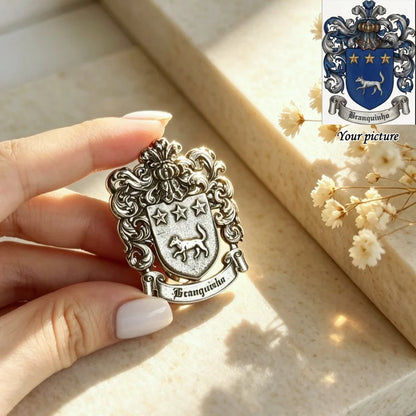 Custom Family Crest Brooch Personalized Coat Of Arms Lapel Pin Stainless Steel Heraldry Shield BadgeBrooch Souvenir Gift