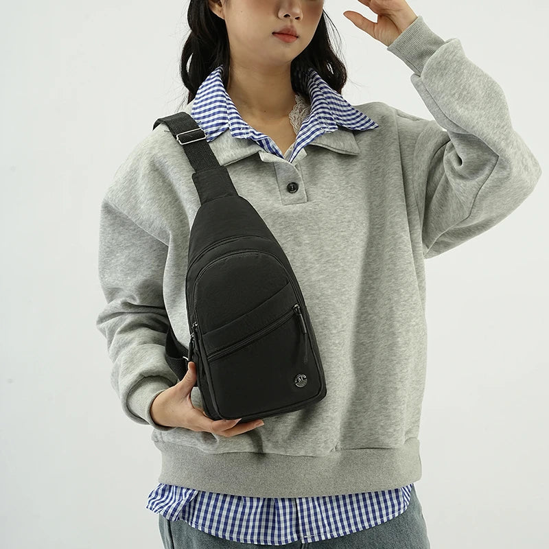 Large Capacity Women's Shoulder Bag Oxford Crossbody Purse Lightweight Travel Pack for Outdoor Hiking Casual Daily