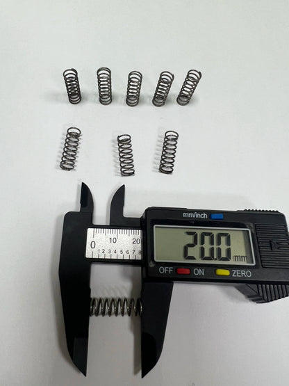 10 sztuk/partia Micro Mała Sprężyna Ściskana 0,5mm/0,6mm/0,7mm Średnica Zewnętrzna 4-12mm Długość 5mm do 50mm Naprawa Narzędzi Chirurgicznych i Elektroniki