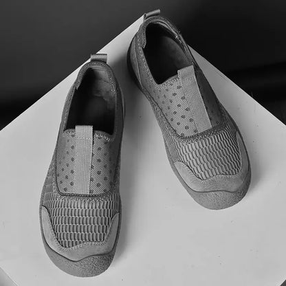 Summer Mesh Shoes Men Sneakers Plus Size Lightweight Breathable Walking Footwear New Slip-On Comfortable Casual Men's Shoes