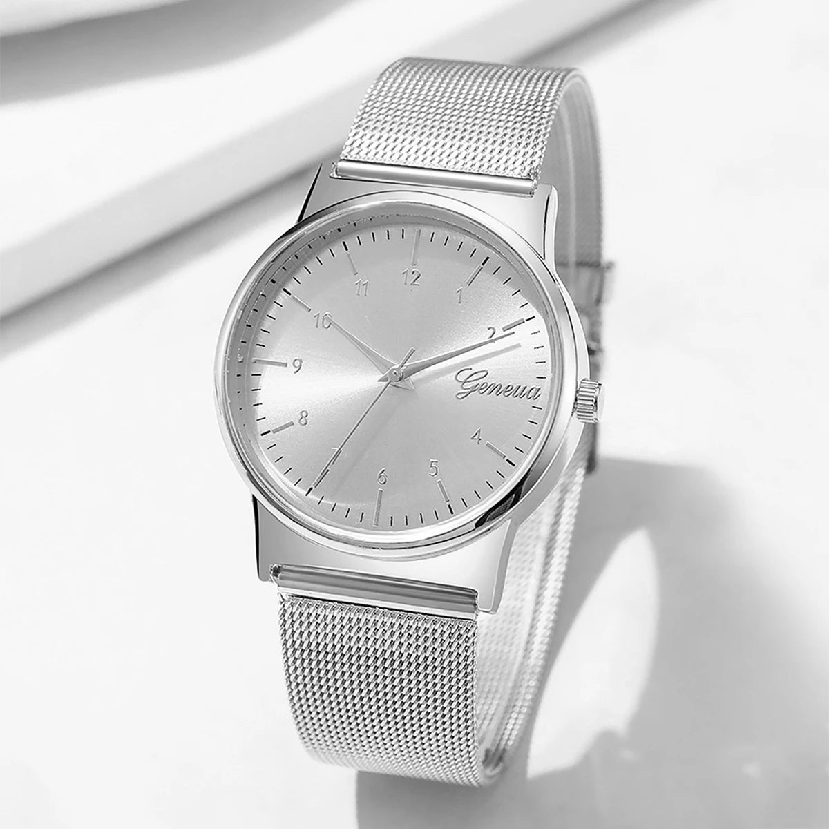 Fashion Women Mesh Strap Quartz Wristwatch Casual Arabic Dial Watch For Ladies Clock Relogio Feminino(Without Box)