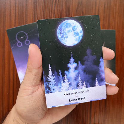 NEW 12x8.7CM Oracle in Spanish Oracle Cards: A 44-Card Deck with Keywords Spanish Version with Oracle in Box (Spanish Edition)