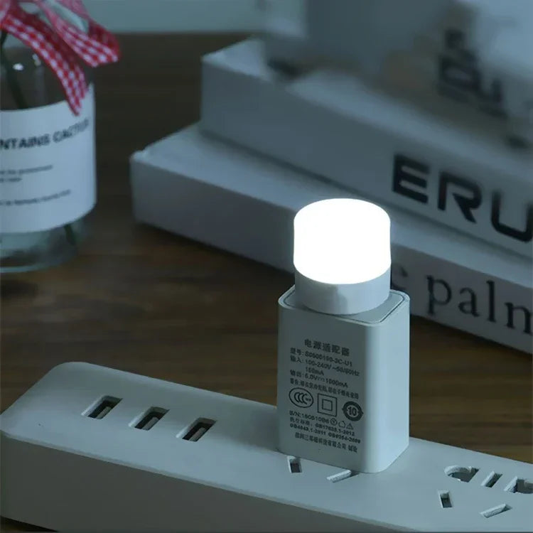 1-20 szt. Mini USB Lampka nocna Ciepła biała Ochrona oczu Lampa do czytania książek USB Wtyczka Komputer Mobilna ładowarka Powerbank LED Lampka nocna