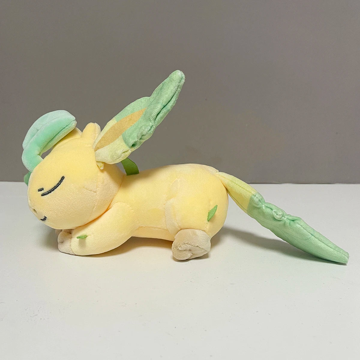 Pokemon Eeveelution Sleep Sylveon Plush Toy Leafeon Glaceon stuffed toys doll doll Xmas presents for children