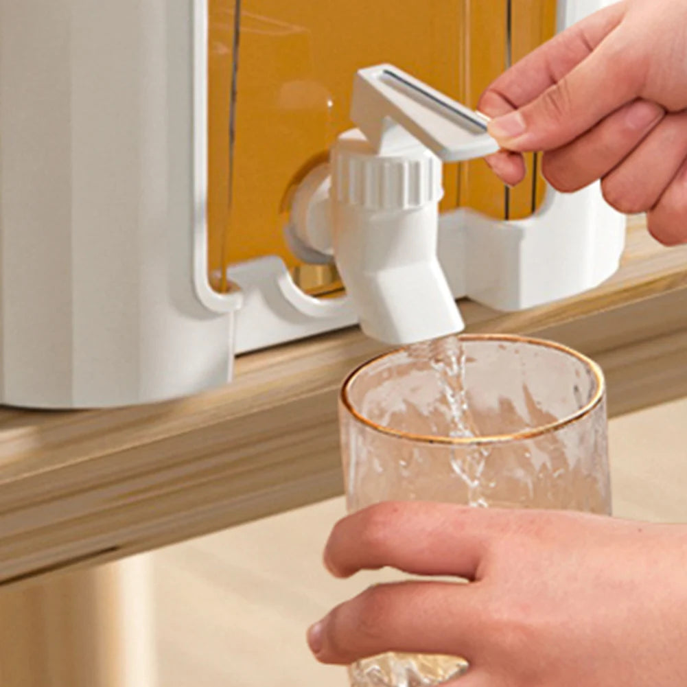 5L Water Pitcher with Faucet & Bracket Cold Water Pitcher Home Plastic Beverage Dispenser for Iced Tea Lemonade Fridge Bar Party