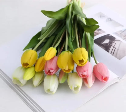 Artificial Flowers Tulip Bouquet Fake Flowers Wedding Garden Decoration Outdoor Home Garden Bouquet Vase Decor Plants