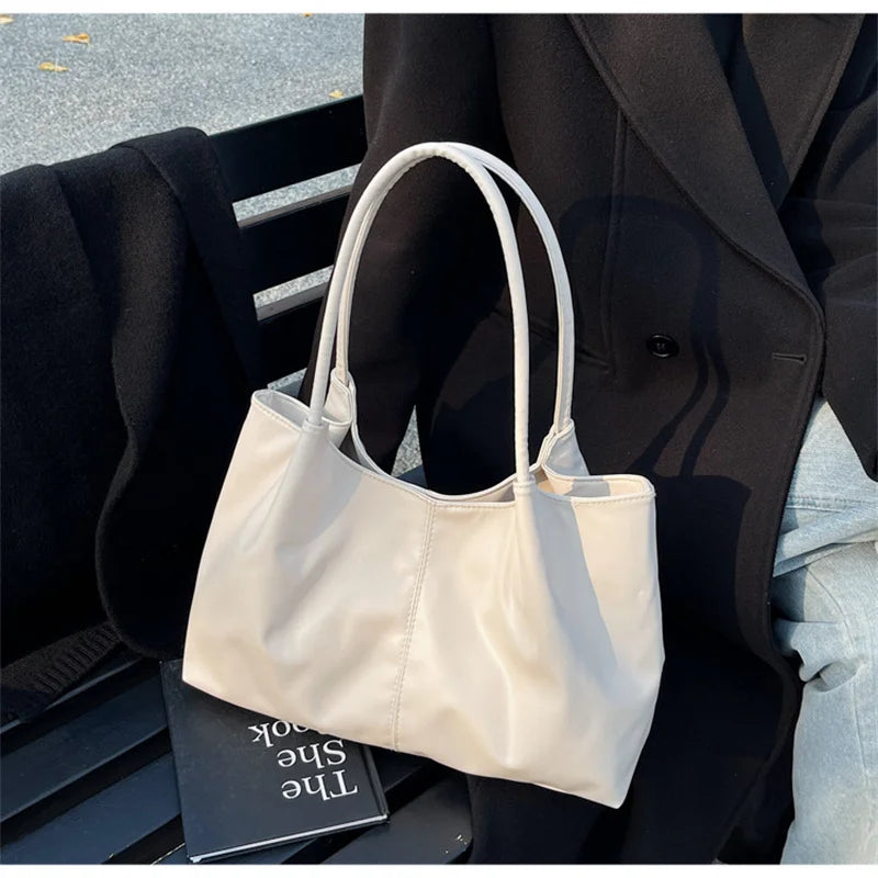 Fashion Women's Bag Large Capacity Tote Daily Commute Women's Shoulder Bag Black Soft PU Leather Handbag Shopping