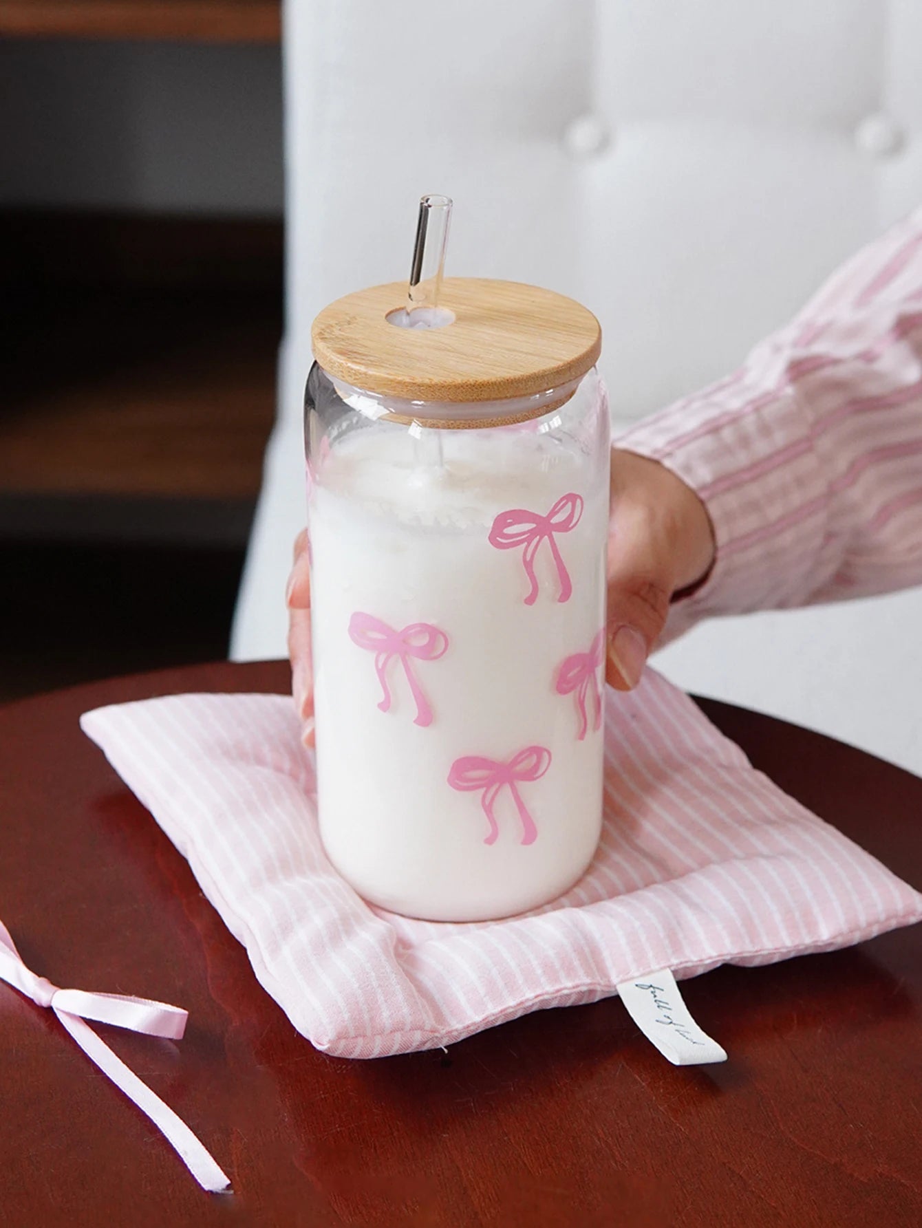 1/2/4/6Pcs Glass Cups with Bowknot Print, with Lid and Straw, Exquisite and High-End Bowknot Glass Cups, Suitable for Home Decoration, Daily Household Drinking Cups, Outdoor Picnic Cups, Party Cups, Breakfast Milk Cups, Gift-