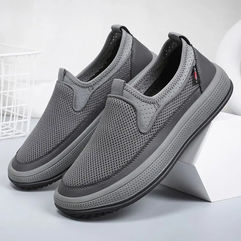 Mens Slip-On Breathable Mesh Casual Shoes Lightweight Soft Sole Versatile Loafers Walking Driving Summer Work Trendy Flat Shoes