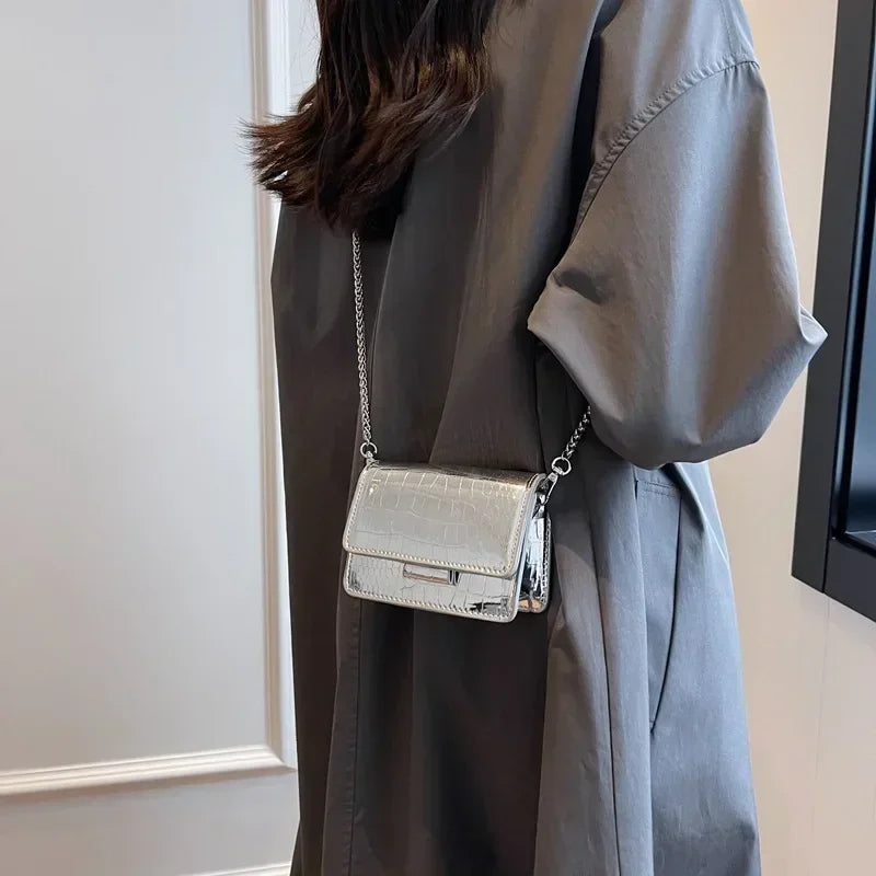 This Year's Popular Super Popular Small Bag 2024 Summer Popular Versatile Chain Messenger Bag Fashion Mini Square Sling Bag