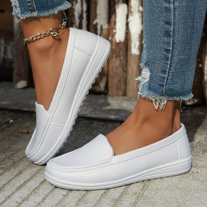 2025 Spring Wedge Heel White Nurse Shoes Fashion Women Soft Sole Casual Comfortable Non-slip Flat