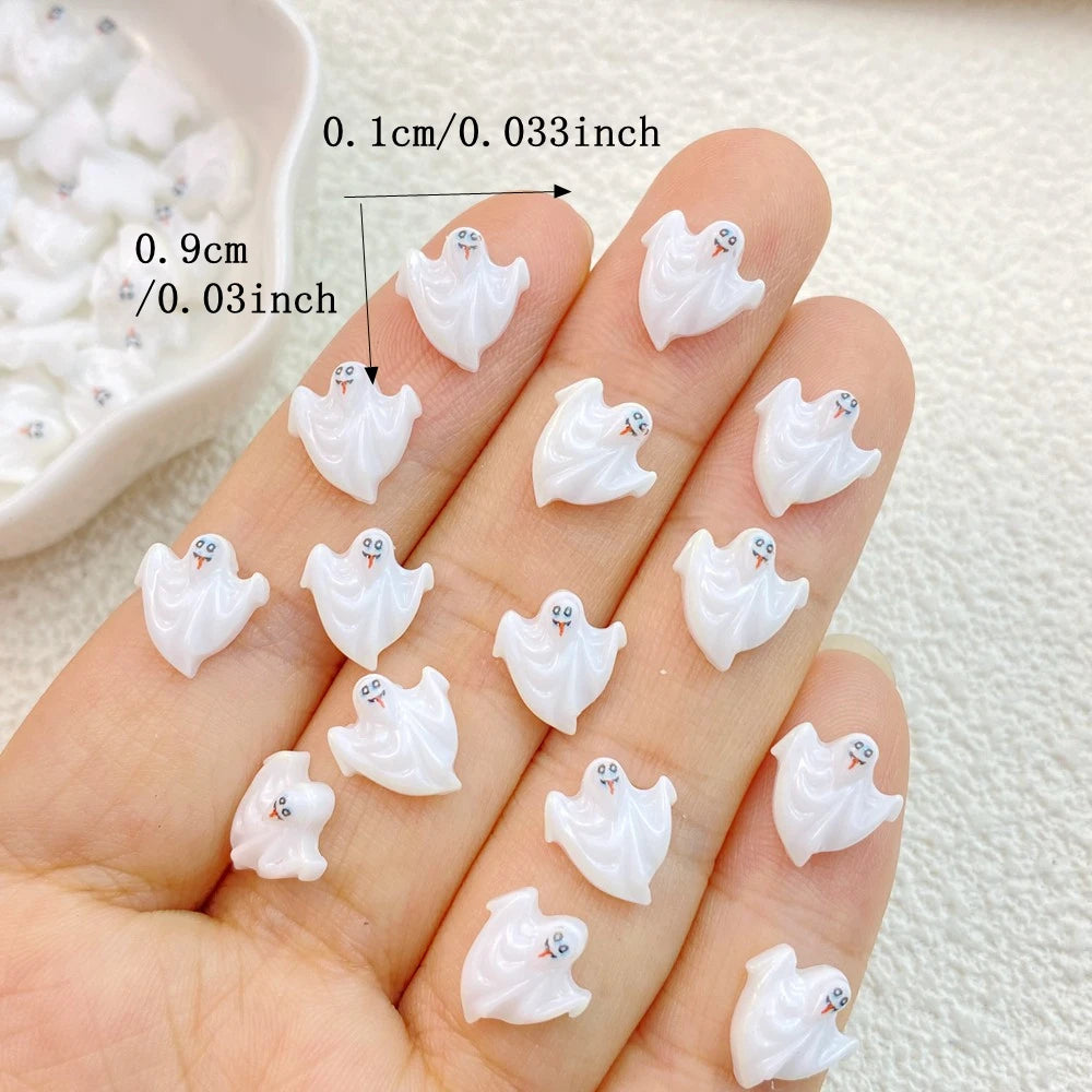 50Pcs New Cute Resin Mini Halloween Ghosts Animals Series Flat Back Manicure Parts Embellishments For Hair Bows