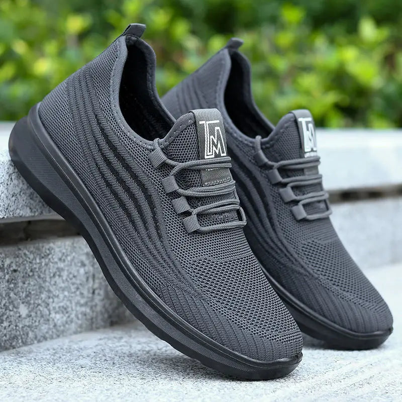 Men's Casual Sneakers Summer Breathable Flat Shoes Lightweight Affordable Free Shipping Shoes