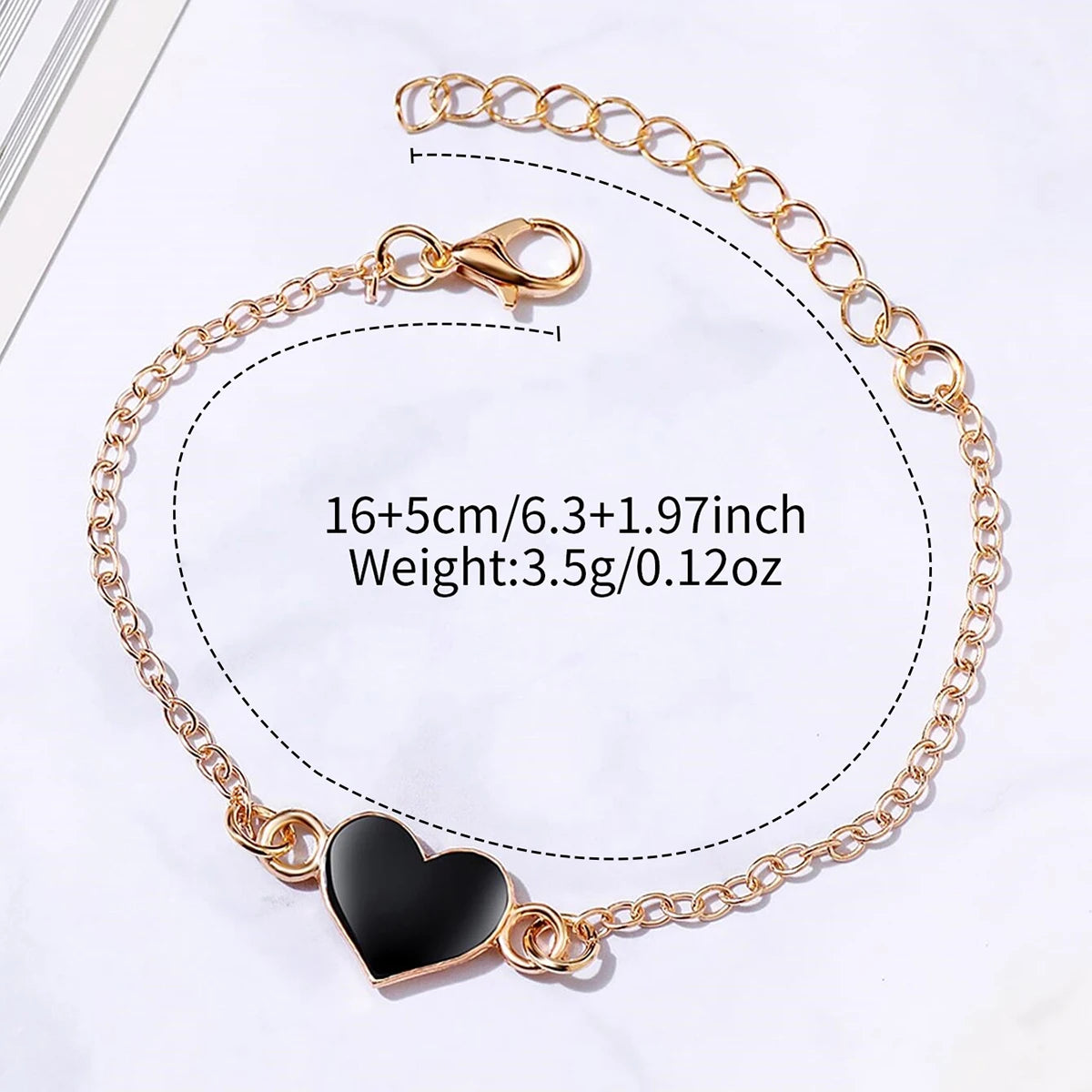 2pcs/set Fashion PU Leather Eiffel Tower Quartz Watch + Heart-Shaped Bracelet (Box not included）