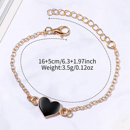 2pcs/set Fashion PU Leather Eiffel Tower Quartz Watch + Heart-Shaped Bracelet (Box not included）