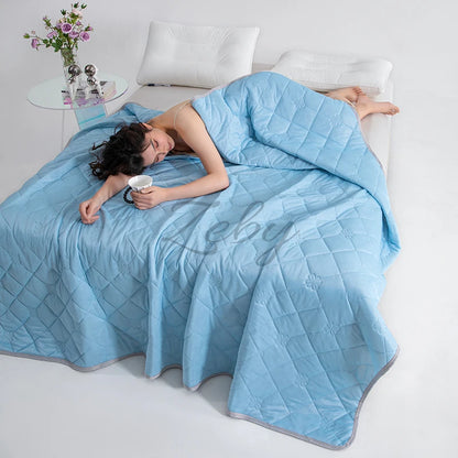 Grade A Cooling Summer Blanket for Bed Soft Breathable King Summer Quilt Queen Air Condition Comforter Lightweight Cool Duvet