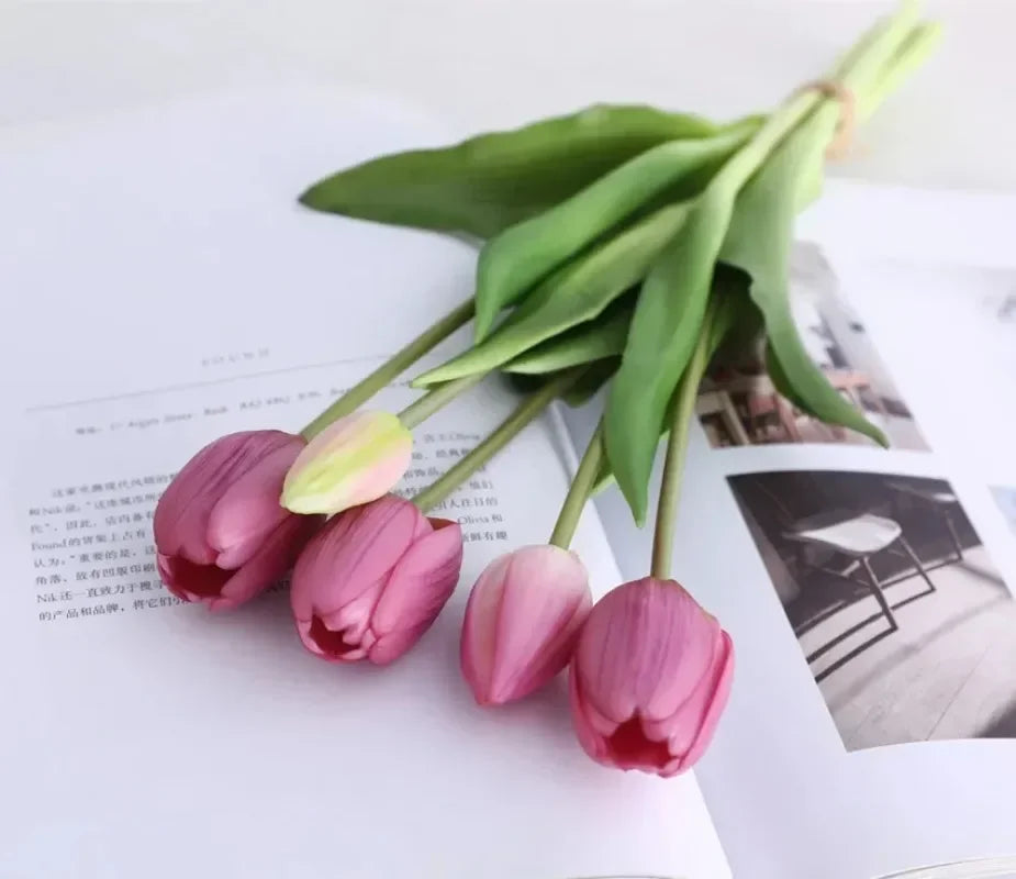 Artificial Flowers Tulip Bouquet Fake Flowers Wedding Garden Decoration Outdoor Home Garden Bouquet Vase Decor Plants