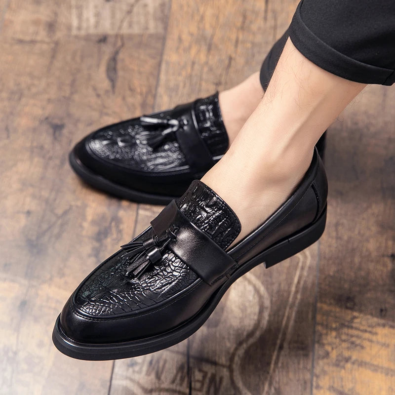 Men's Dress Shoes Formal Leather Loafers Male Tassel Social Casual Business Shoes For Men Wedding Office Party Leather Shoes