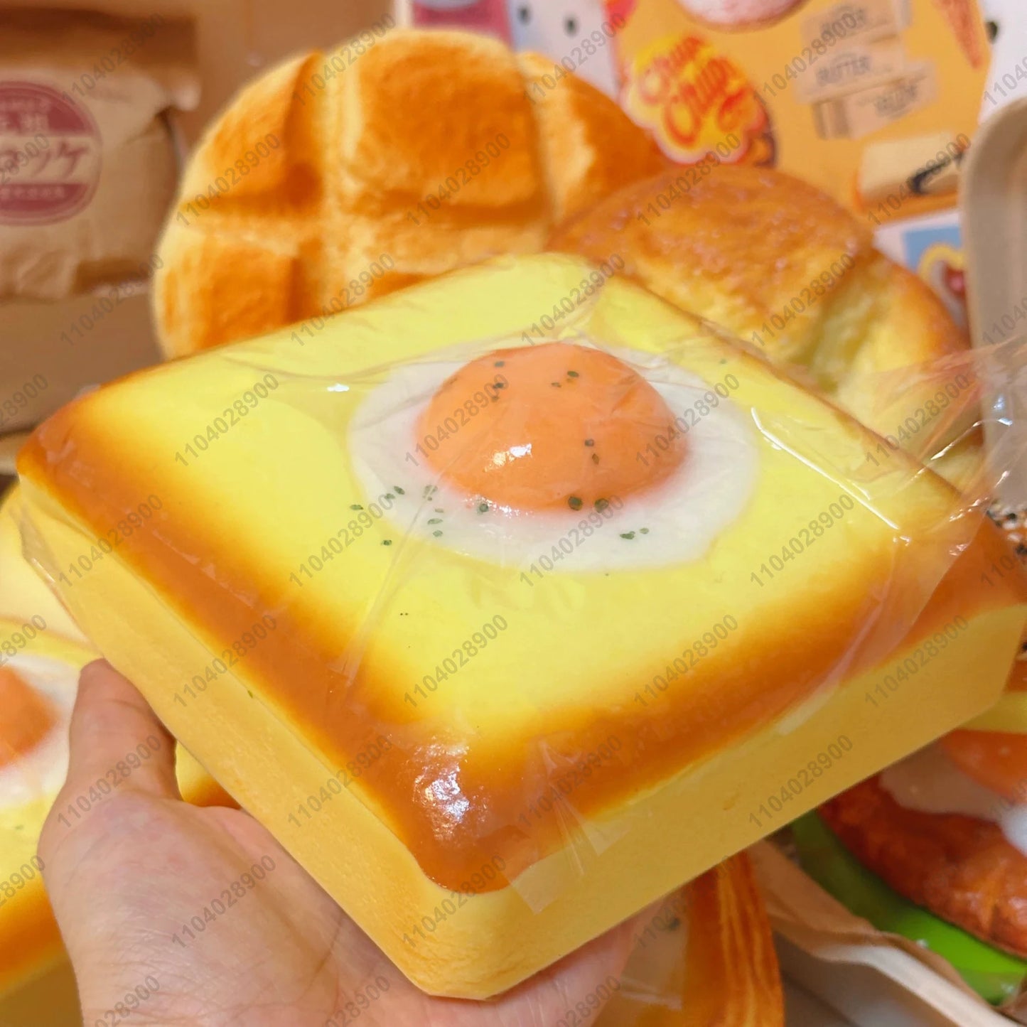 Fried Egg Toast Squishy Toy, Slow Rising Squeeze Bread Toy, Stress Relief Hand Relax Fidget Toy for Kids Adults