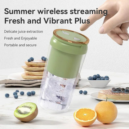 Portable Electric Rechargeable Fruit Blenders Multifunctional Automatic Fruit Squeezer Lightweight For Home And Dormitory Use