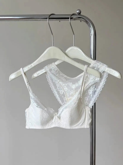 Ultra Comfort French Lace Bra, Demi Cup Underwire Lightweight for Large Bust, Anti Sagging Support Summer Sexy BANERDANNI Sexy B
