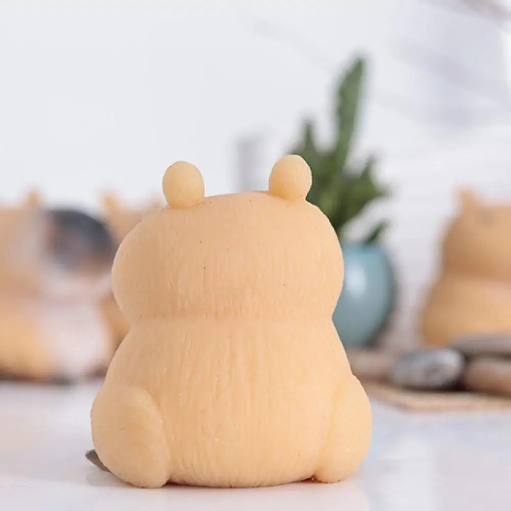 Mini Capybara Pinch Statue Stretchable Squeeze Fidget Capybara Figurines Soft Cartoon Animal Figure Home Decor Creative Gift