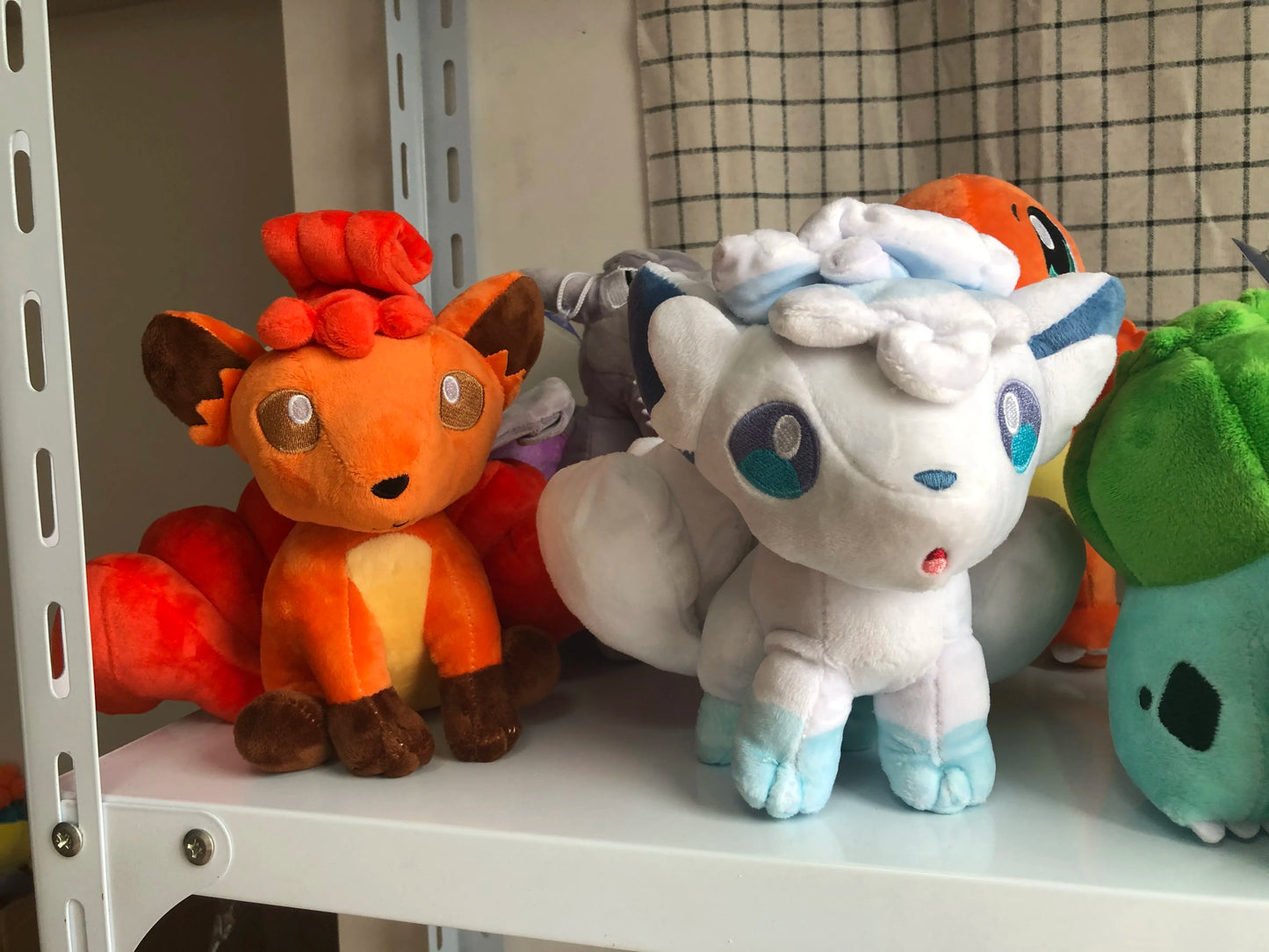 Pokemon Chikorita Cyndaquil Totodile Plush Pikachu Charmander Bulbasaur Peluche Charizard Gengar Eevee Family Stuffed Doll Gift