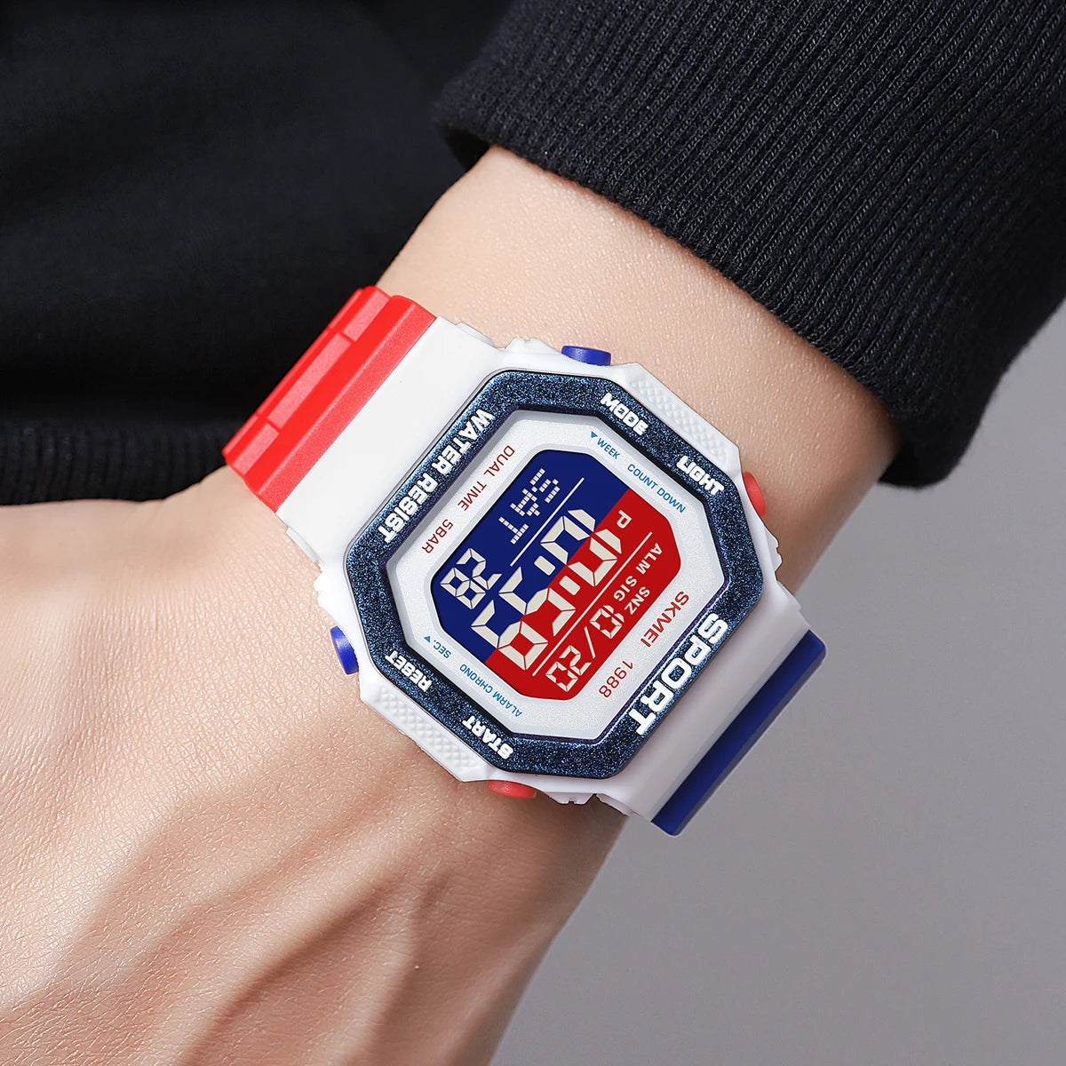 SKMEI Fashion Military Countdown Sports Digital Watches For Men Women 5Bar Waterproof Chrono Electronics Wristwatch Reloj Hombre