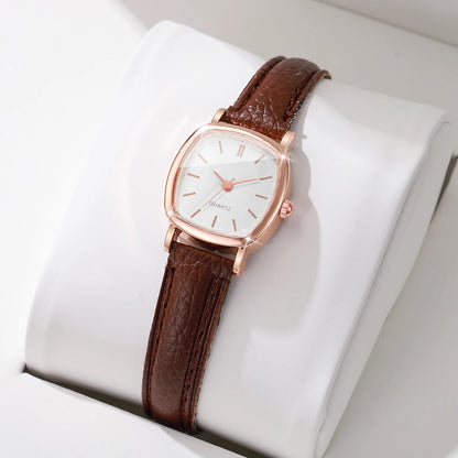 Fashion Minimalism Women Watches Small Square Dial Leather Strap Quartz Watch for Girls Clock（Without Box）