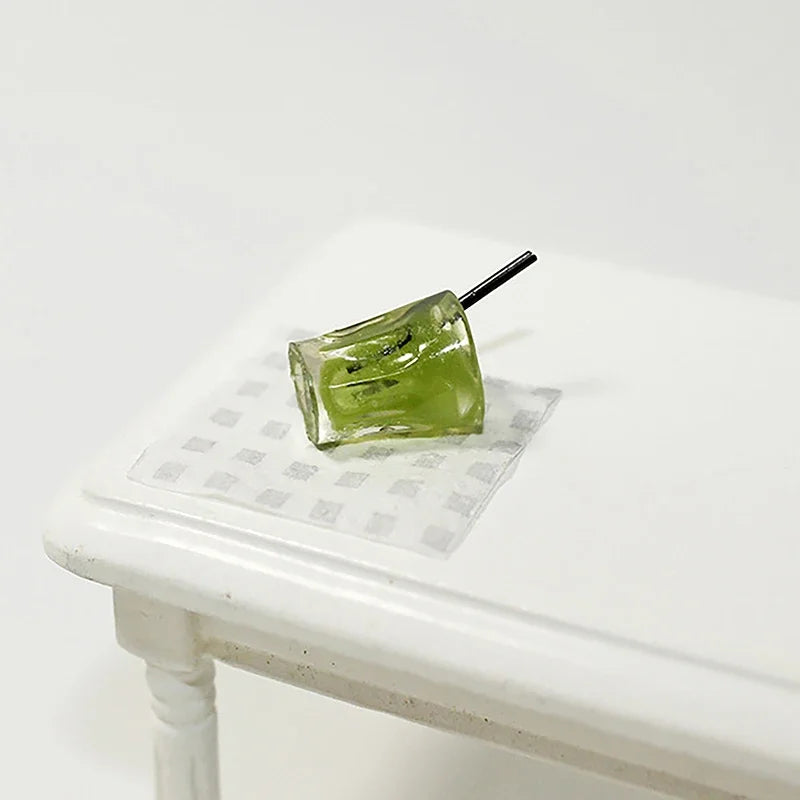 Miniature Toy Cocktail Drinks Doll Toys Dollhouse Accessories Miniature Items Fit for 1:6/1:12 Doll House Kitchen Ornaments