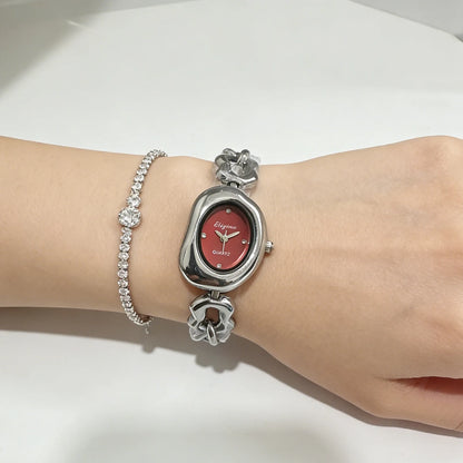 Casual and Fashionable Women's Student Watch, Half-Moon-Shaped Quartz Watch, Simple Chain Bracelet-Style Wristwatch, Versatile for Everyday Use