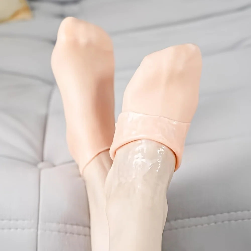 Silicone Moisturizing Foot Socks, 2 Pack, for Dry and Cracked Feet - with Body Lotion Soothing Massage Pedicure Care Kit