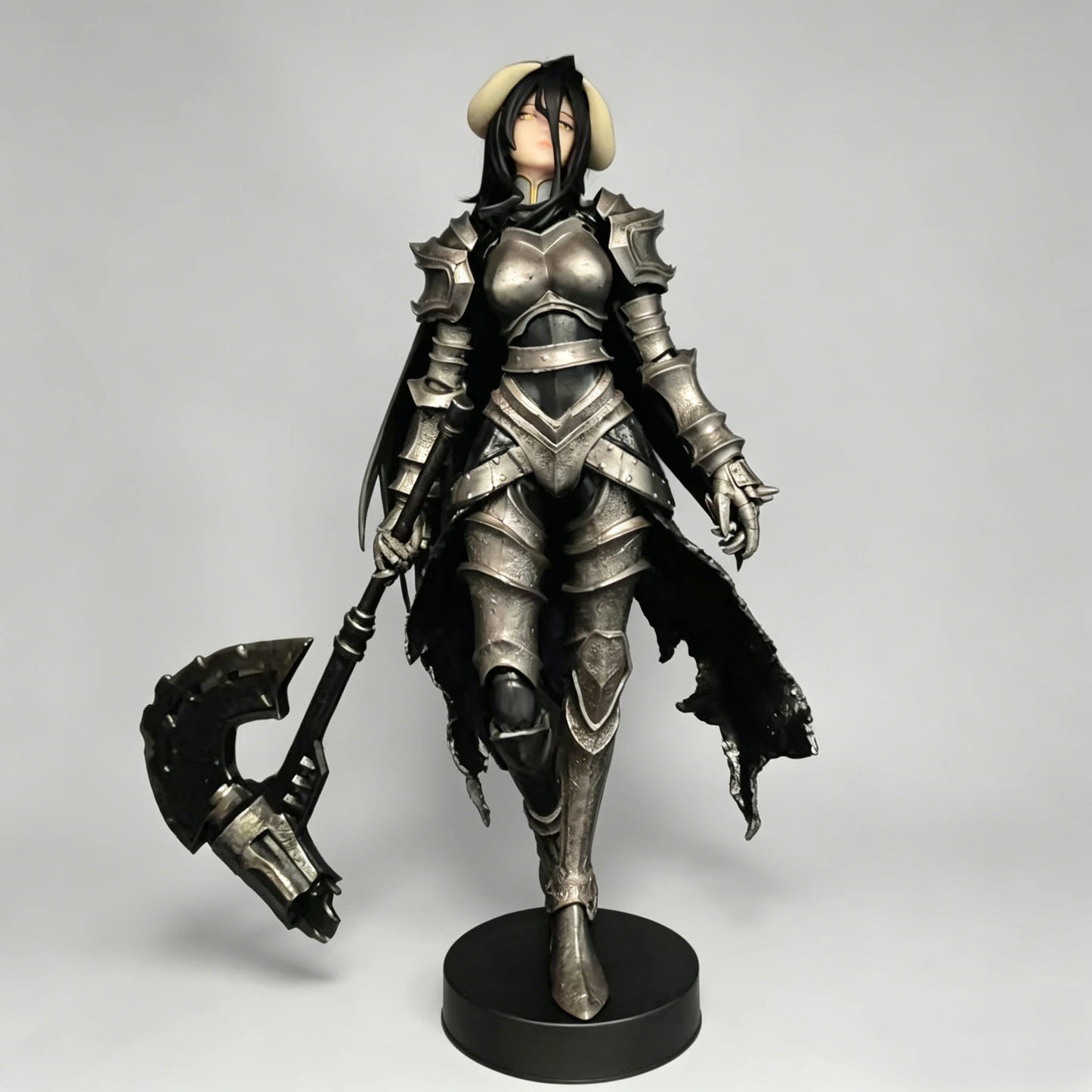 Overlord Armor Ver Figure 24cm Long Hair Demon Horns Battle Axe Statue Anime Model Heavy Metal Texture Armor Knight Figure