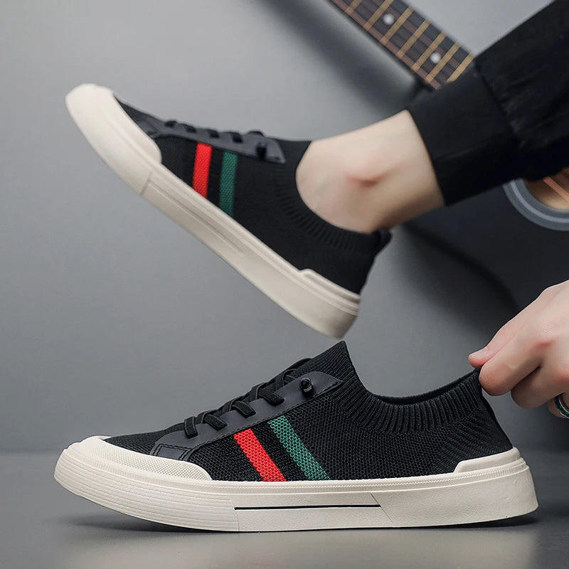 Men's breathable mesh casual shoes  summer lightweight soft soled comfortable outdoor walking shoes youth versatile trendy shoes