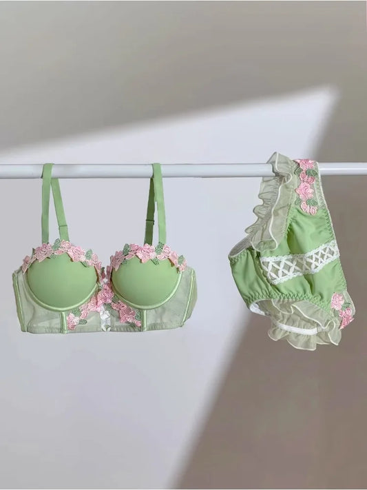 MOYISU Tushy Viral Cute Bralette Wireless Summer Bra for Teens, Anti Sagging Small Chest No Underwire Kawaii Style Lingerie Set