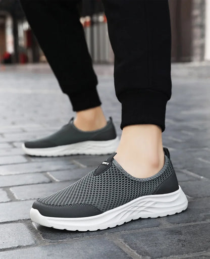 Men's Summer New Mesh Breathable Anti-Odor Slip-On Casual Shoes Lightweight Comfort Dad Walking Flats Soft Sole Outdoor Loafers