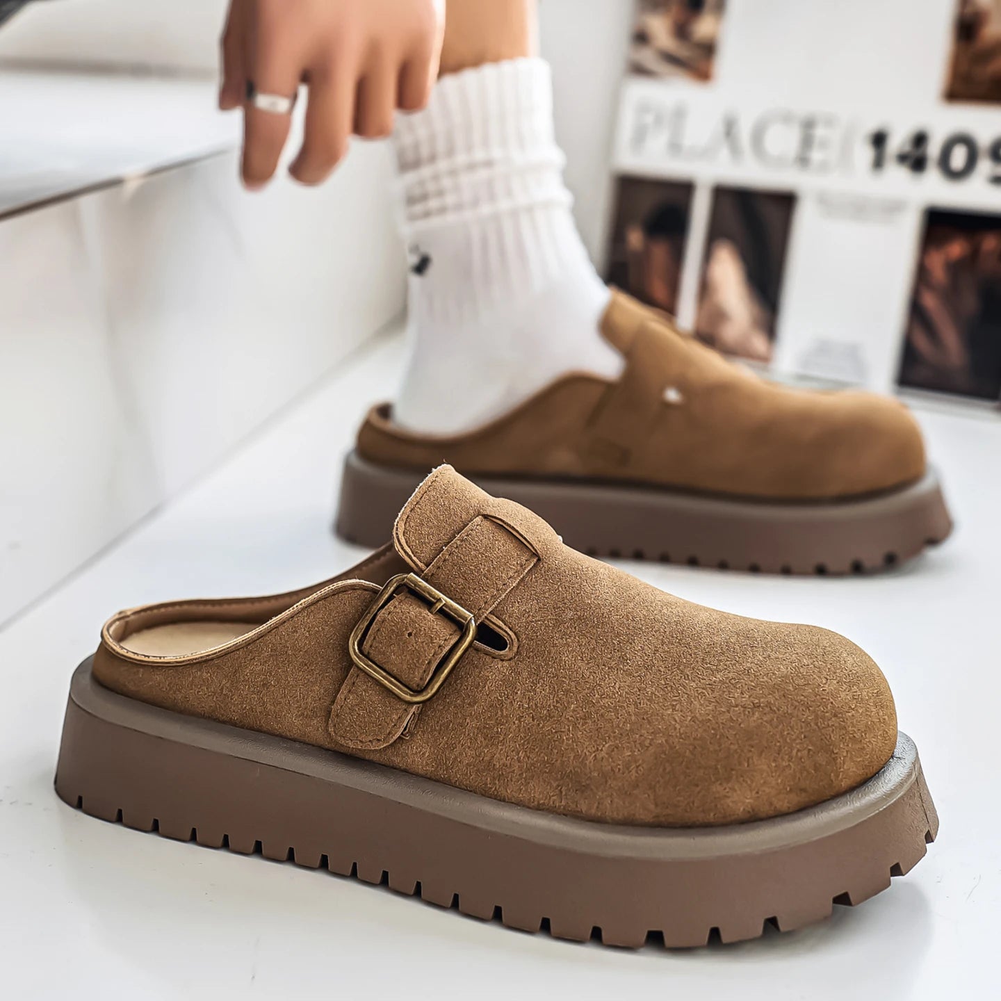 2026 Summer New Plus Size Slip-on Closed Toe Mule Slippers, Men Thick Sole Height Increasing Trendy Versatile Casual Slippers