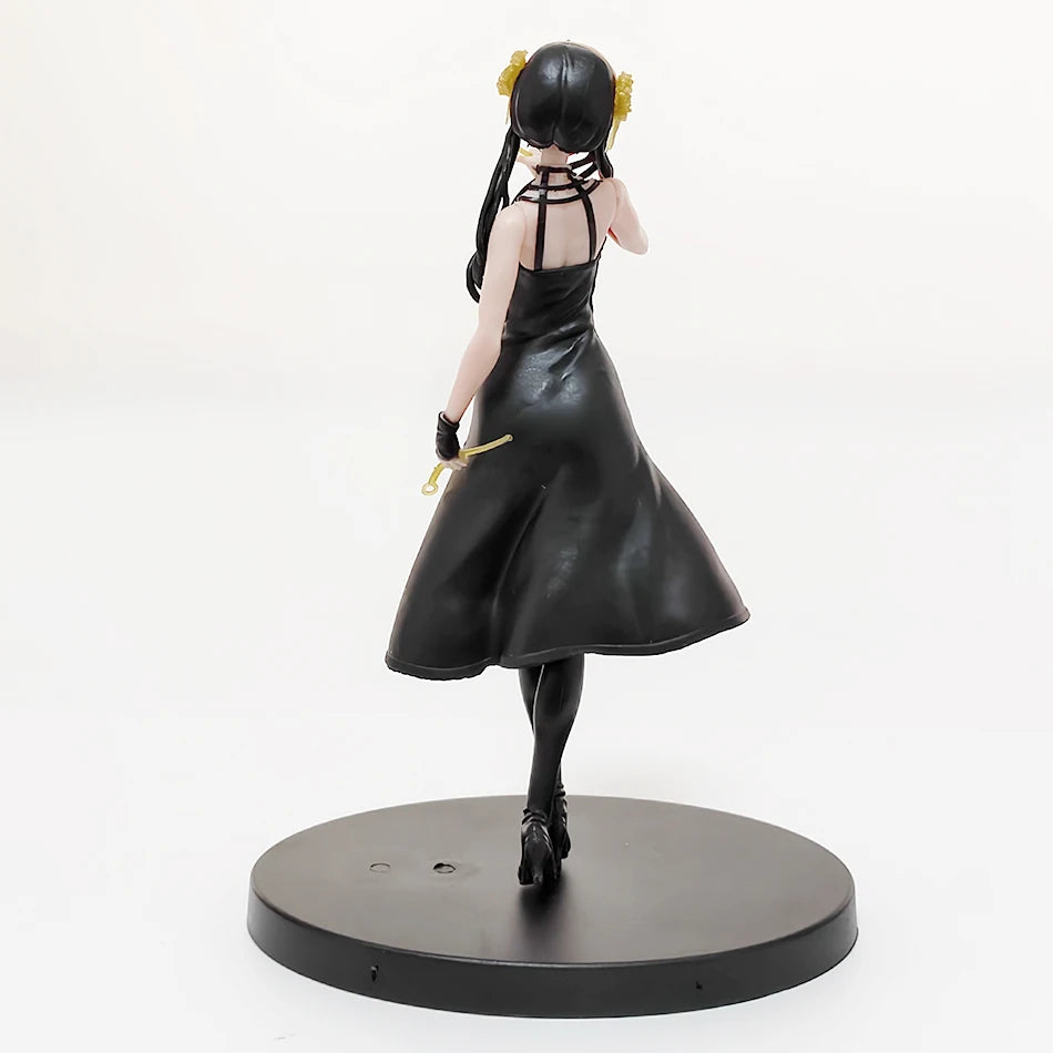 SPY×FAMILY 16CM Anime Figure Kawai Anya Forger Yor Forger Action Figures Standing Figurine Collectible Model Doll Toys
