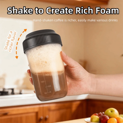 Microwave Safe Plastic Shaker Bottle with Scale 560ML Tumbler Leakproof Coffee Mixing Bottle Smoothies