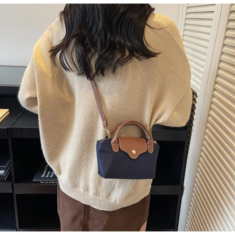 Retro Casual Fashion Ladies Shoulder Bag Stylish Trendy Crossbody Bag Quality Small Square Bag Urban Minimalist Style Polyest...